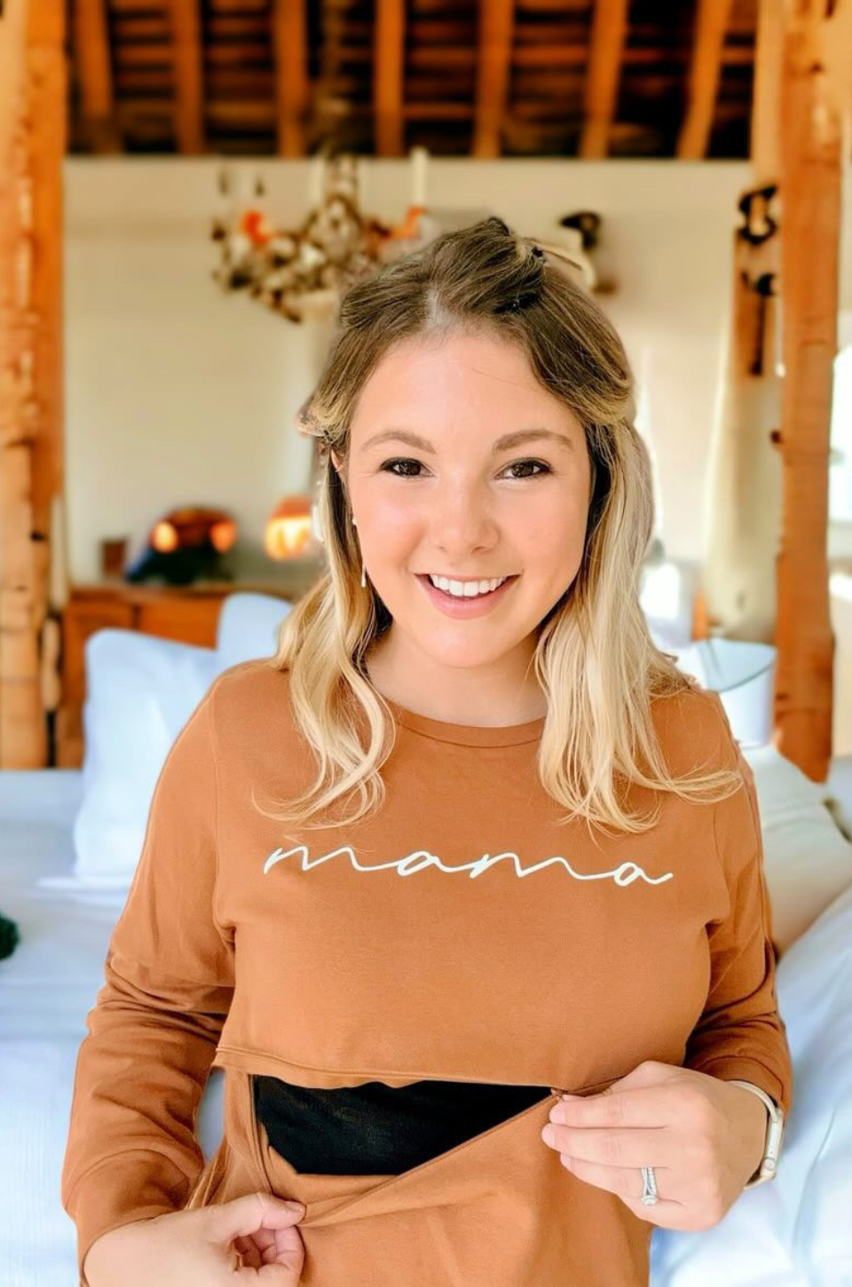 "MAMA" Nursing Sweatshirt - Camel Brown